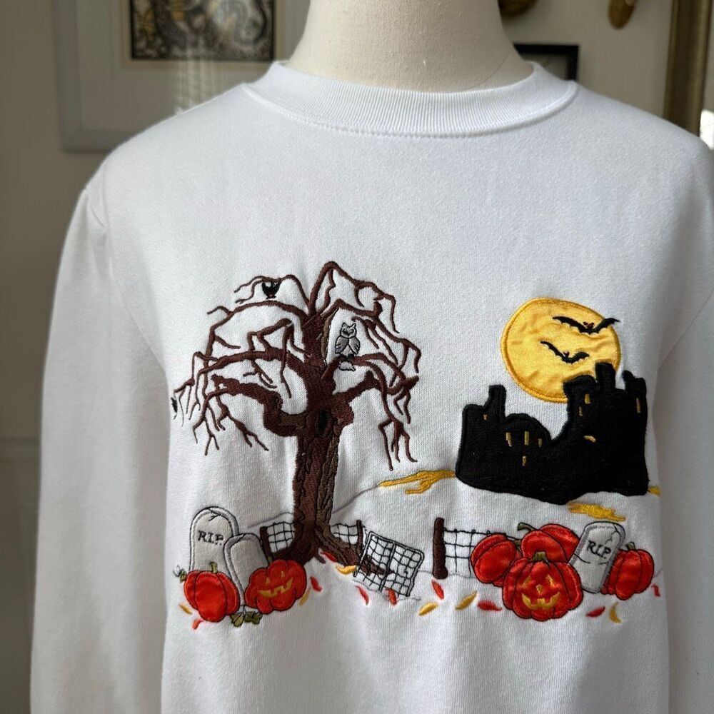 Holiday Editions Halloween Embroidered Applique Sweatshirt S
